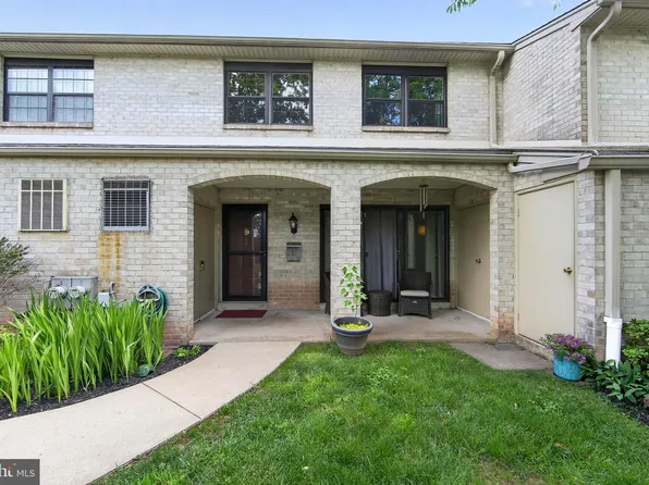 10 Providence Forge Rd, Royersford, PA 19468