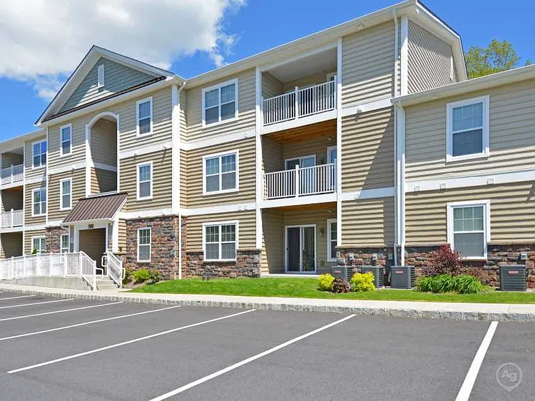 Reserve at Spring Pointe — Photo 29