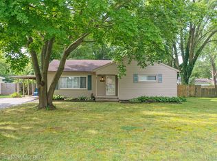 141 Bevins St, Holly, MI