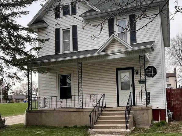 114 Roosevelt Ave #A, Kewanee, IL 61443