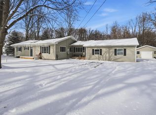 9465 Hubbard Rd, Davison, MI 48423