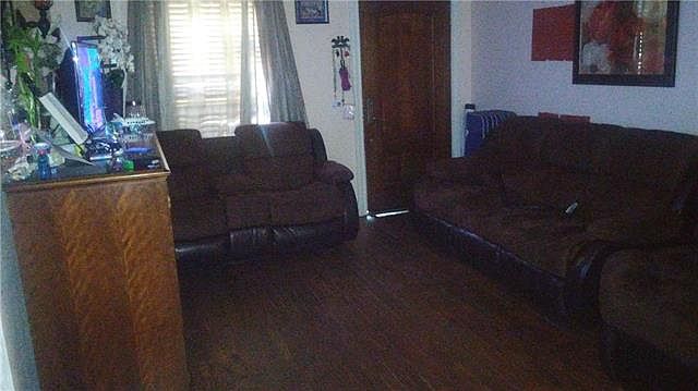 2nd image of 4527 S Ewing Ave