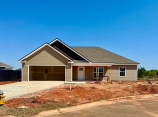 214 Sutton Dr, Perry, GA