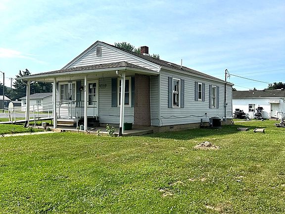 3rd image of 872 Kight St