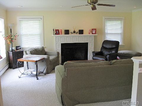 5th image of 44 Pembrook Dr