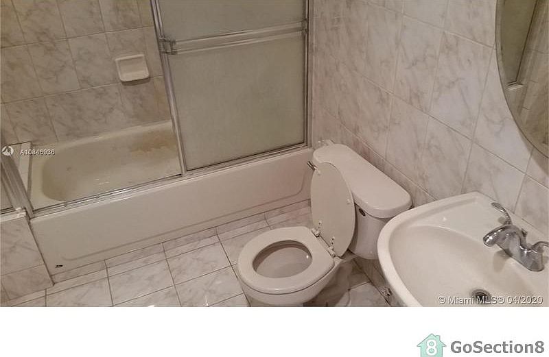 2nd image of 5100 SW 41st St APT 306