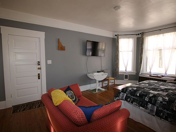 Main room