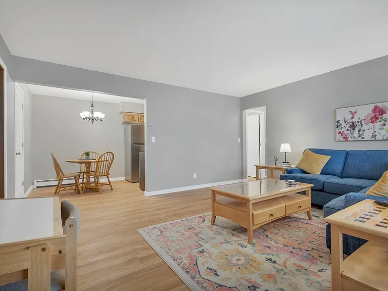 629 1st Ave W #5 — Photo 7
