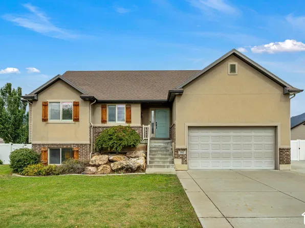 182 W Hancock Cir, North Ogden, UT 84404