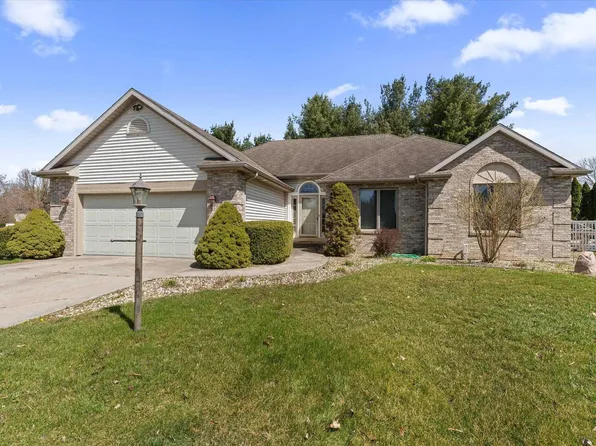 23050 Clarion Ct, Elkhart, IN 46516