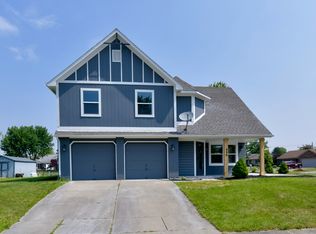 996 Green Pasture Ct, Greenwood, IN 46143