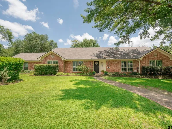 8230 Baylor Dr, Tyler, TX 75703