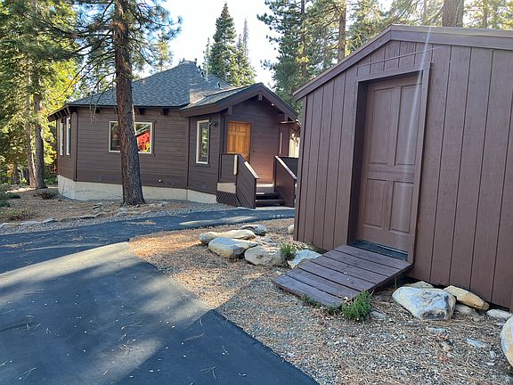 2nd image of 4475 N Ridge Dr