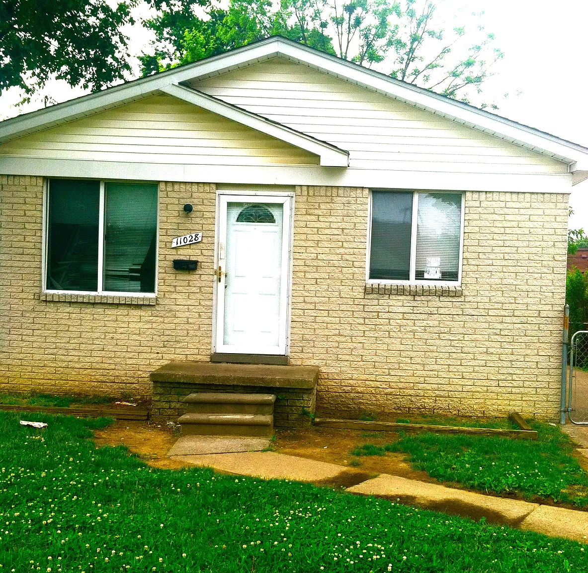 11028 Cadillac Ave photo 1
