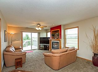 820 SW Springfield Dr, Ankeny, IA 50023