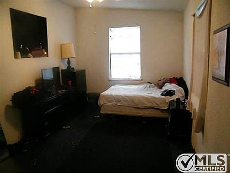 5th image of 317 Hillcrest Dr