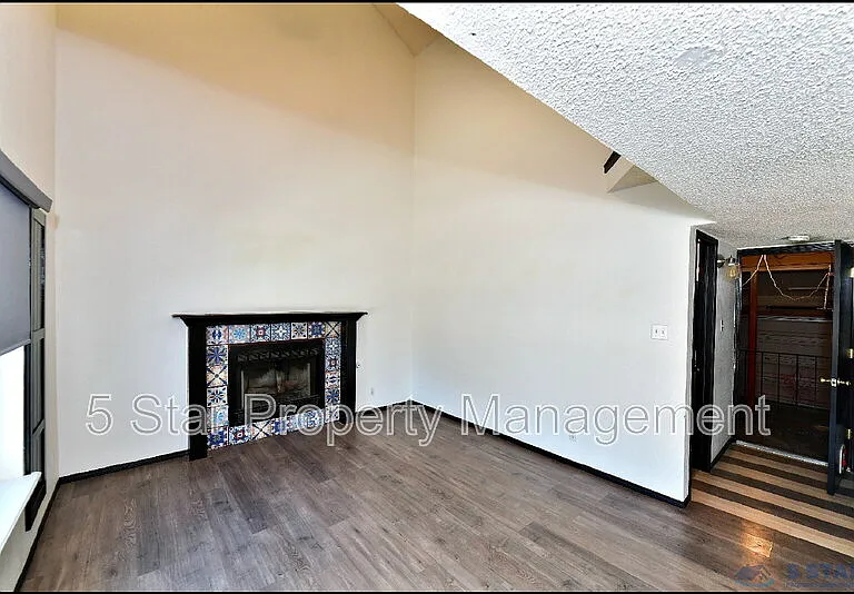 7249 Imperial Ridge Dr — Photo 21