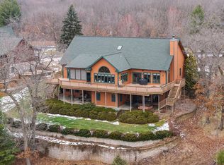 E9291 Pebblebeach Dr, Wisconsin Dells, WI 53965