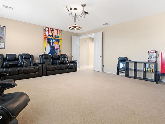 3rd image of 44090 W PALO AMARILLO Road