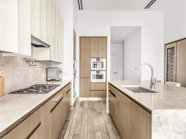 111 West 57th Street image 7 of 34