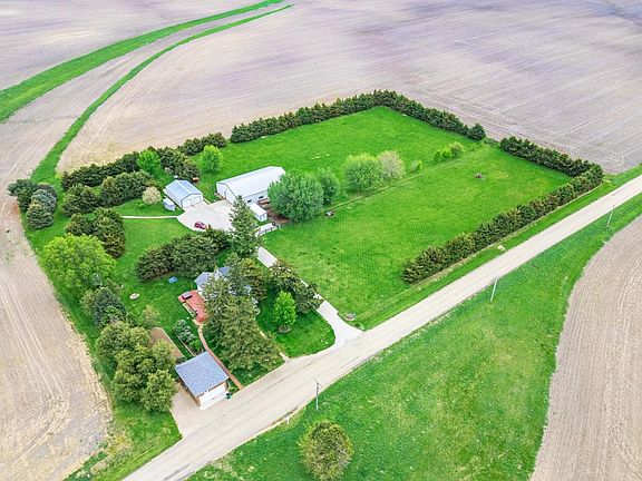2nd image of 1392 Red Brick Rd