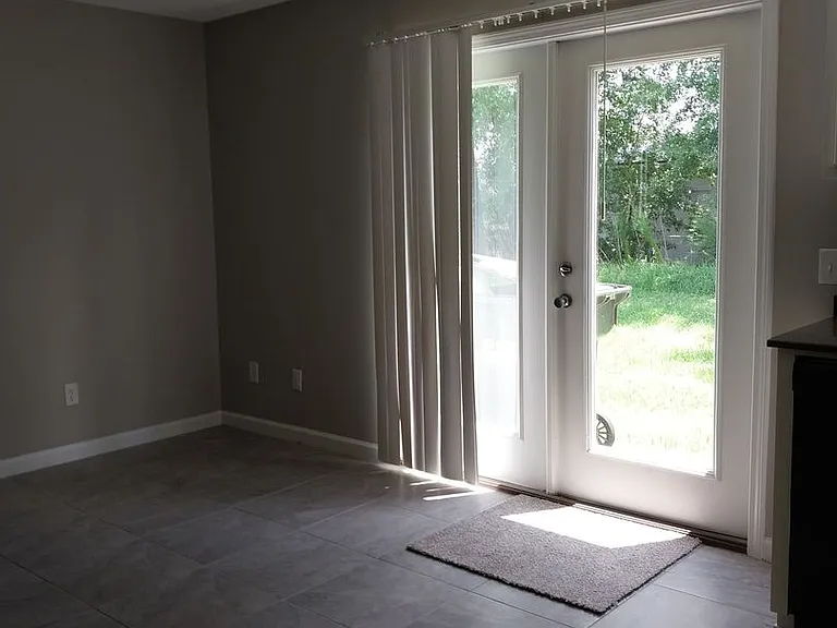 217 Callaway Chase Ln — Photo 10