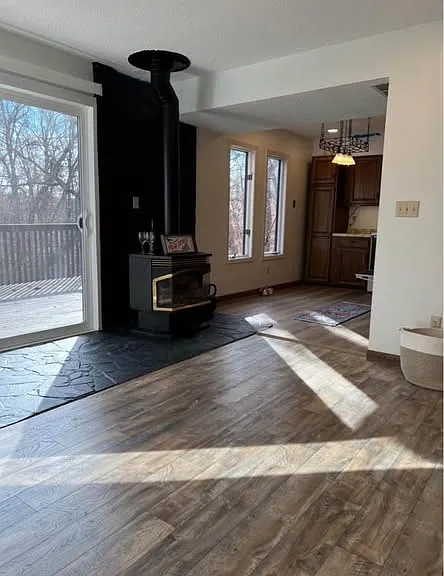 Eastview Dr — Photo 8
