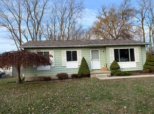 5216 Harold Dr, Flushing, MI 48433