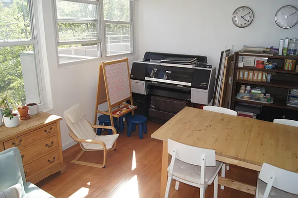 Rented by Douglas Elliman | media 21