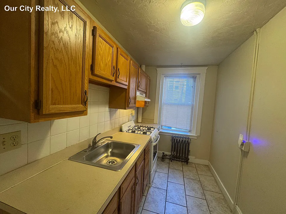 10 Wendell St #5