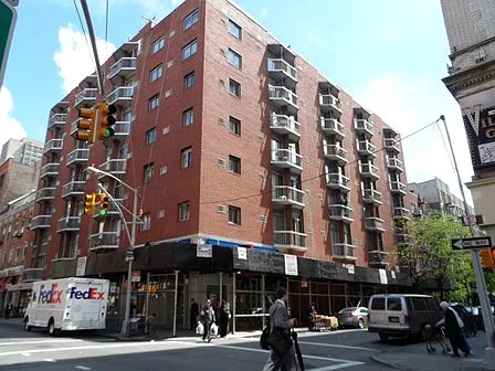 184 Thompson St #3F — Photo 9