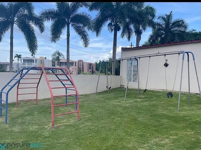 962 Calle Tabonuco #445 — Photo 32