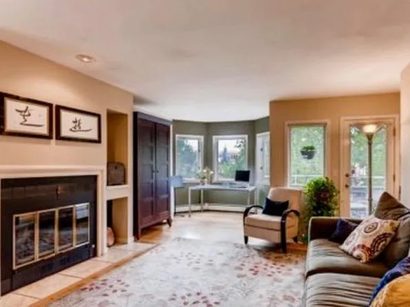1529 Spruce St APT 8, Boulder, CO 80302