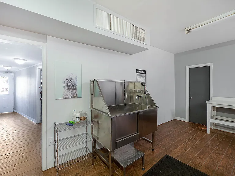The Reserve at Red Bank Apartment Homes — Photo 17