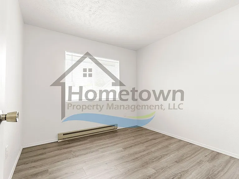 1205 W Emma Ave — Photo 21