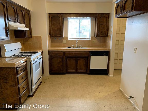 5th image of 2436 W Caldwell Ave #7940168