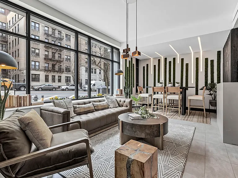 415 W 120th St #PENTHOUSE — Photo 9