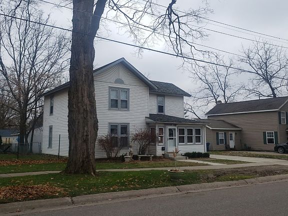2nd image of 204 E Sherman St