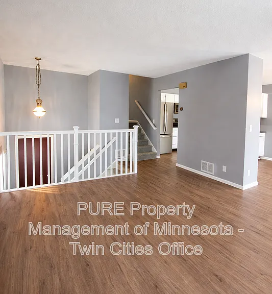 2500 Woodbridge St — Photo 1
