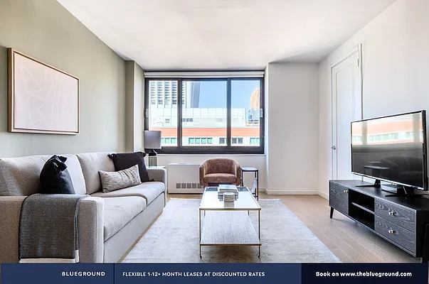 Rented by The Blueground | media 36