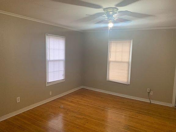 5th image of 115 Olive St