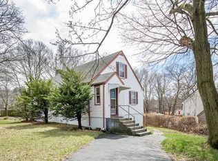 98 Riverbank Rd, Saugus, MA 01906