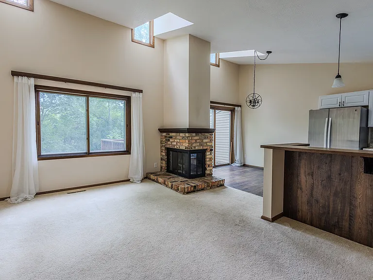 1511 Trapp Ct — Photo 2