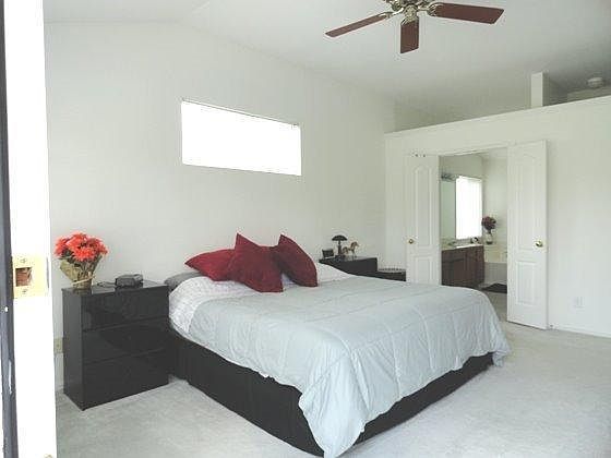 5th image of 9943 Shorewood Ln Unit H