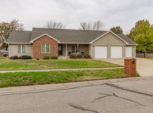 202 S Estates Dr, Salina, KS 67401