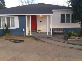 13812 Hubbard St, Sylmar, CA 91342