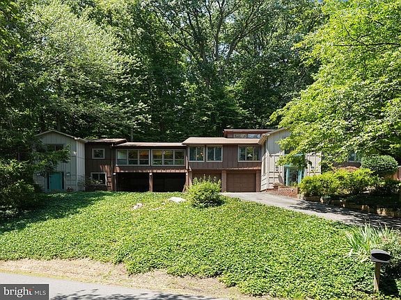 2nd image of 4922 Chowan Ave