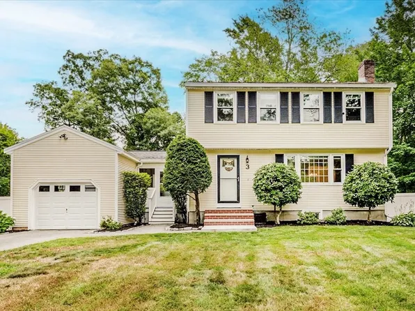 3 Kenilworth Ln, Haverhill, MA 01835