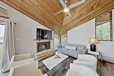 1013 Coventry Rd — Photo 5