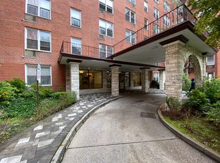 7925 150th St APT L10, Flushing, NY 11367